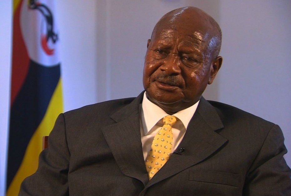 Niente sesso orale, siamo ugandesi: nuova trovata del presidente anti gay