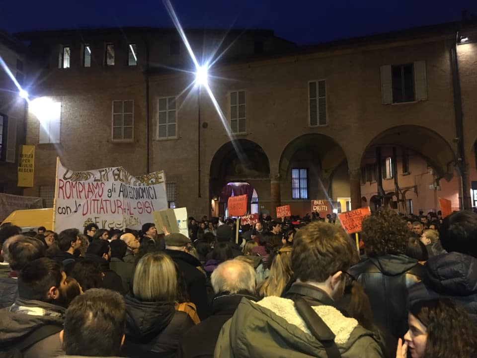 Bologna, un corteo per l’attivista LGBT+ Patrick Zaky arrestato in Egitto