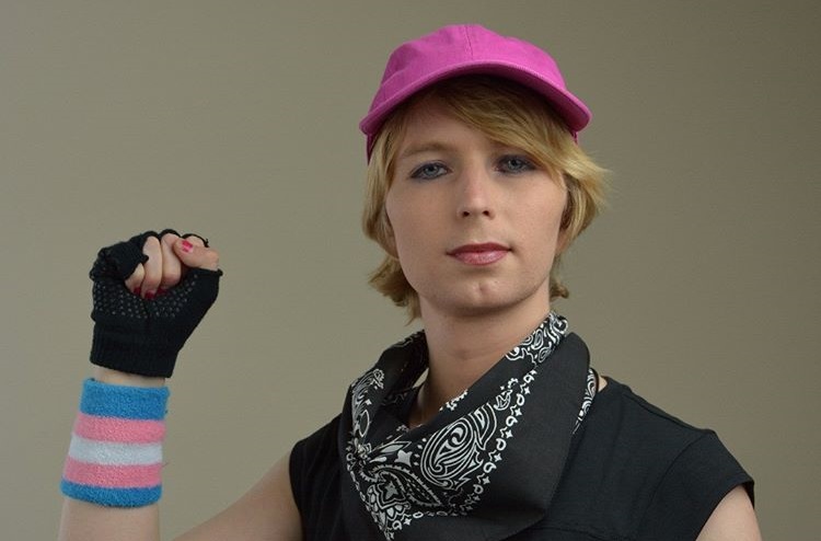 WikiLeaks, l’informatrice trans Chelsea Manning è di nuovo libera